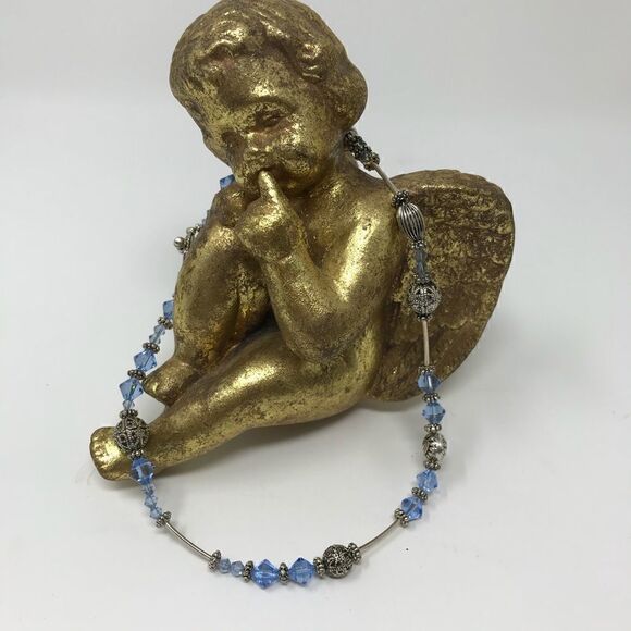 Blue and silver glass bead necklace. - Picture 3 of 4